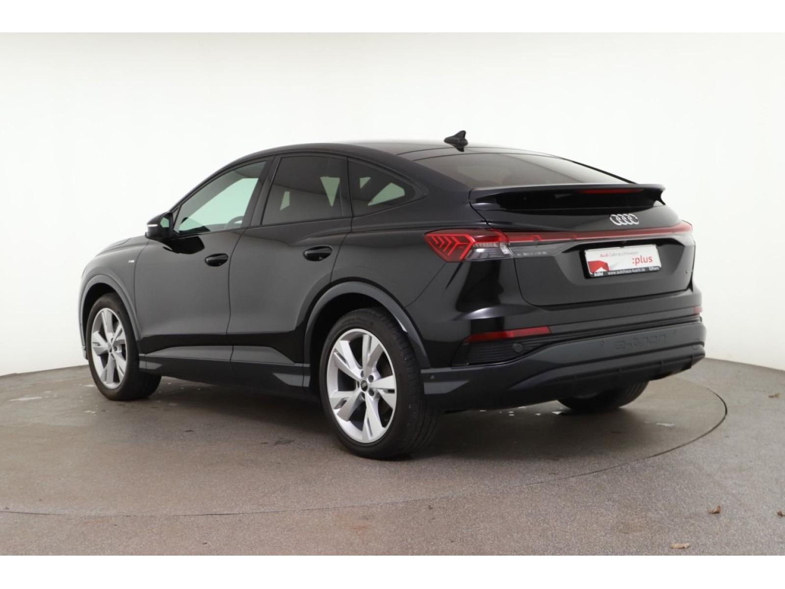 diagonalansicht-hinten-aussen