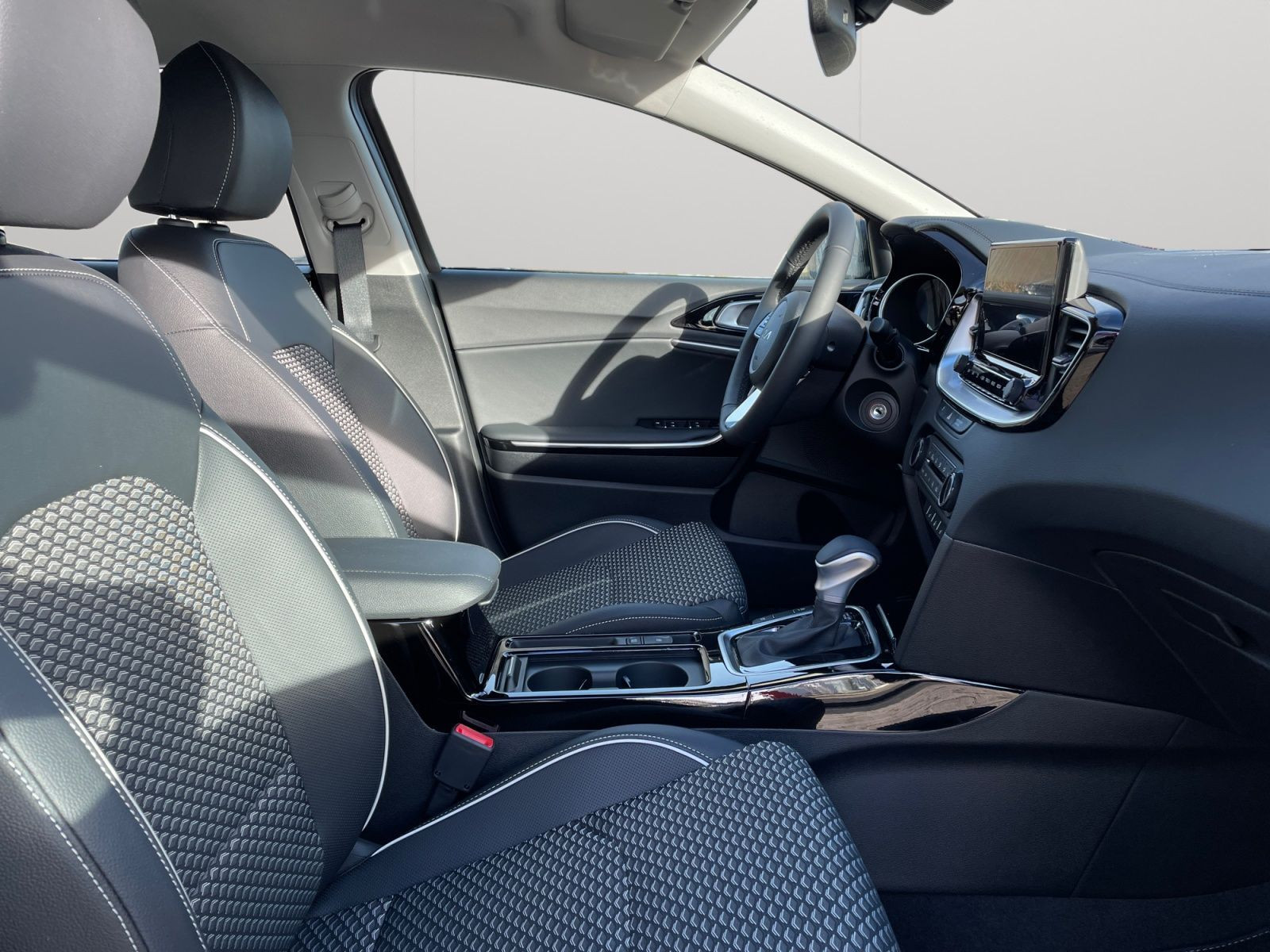 Kia - XCeed_16