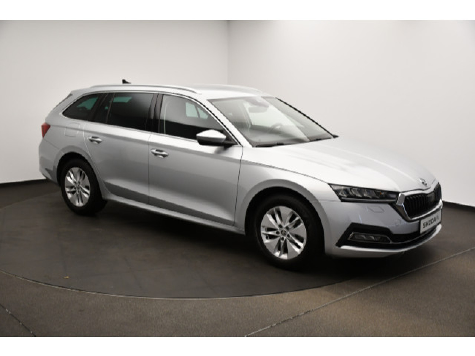 Škoda - Octavia_13