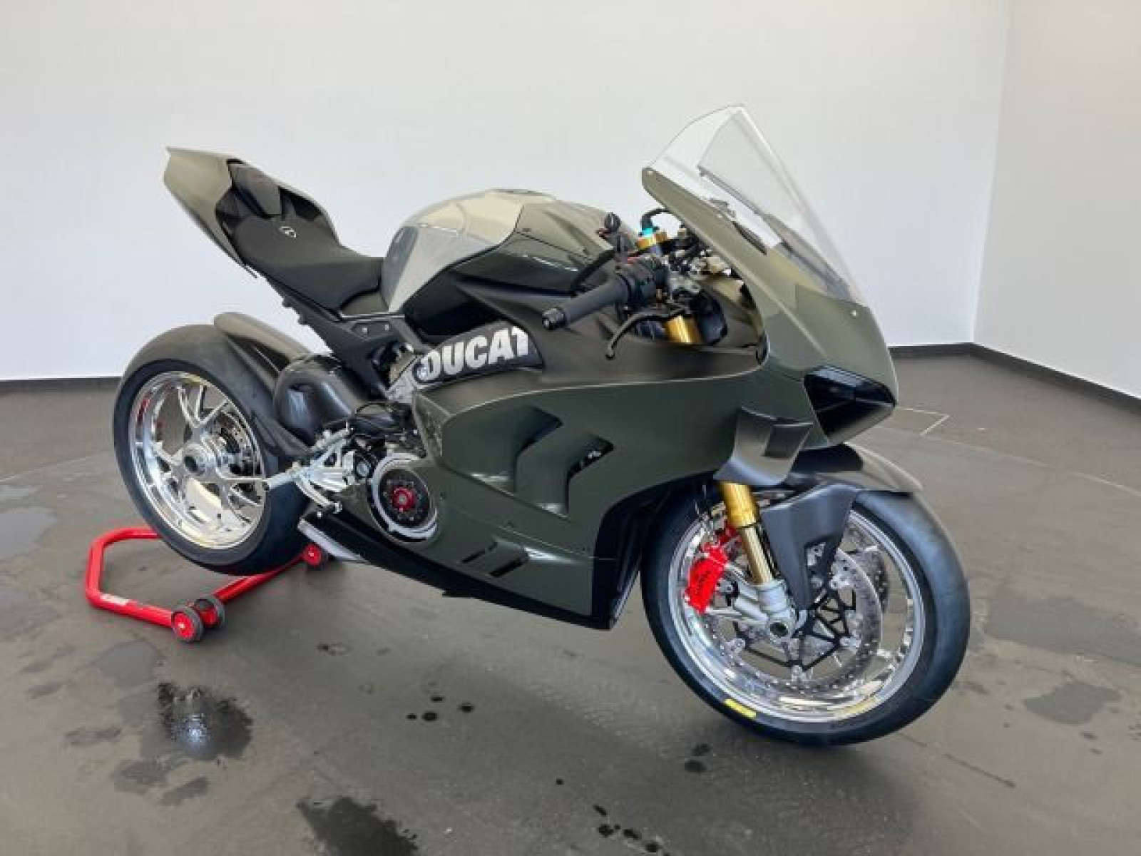 Ducati - Panigale V4 S_3