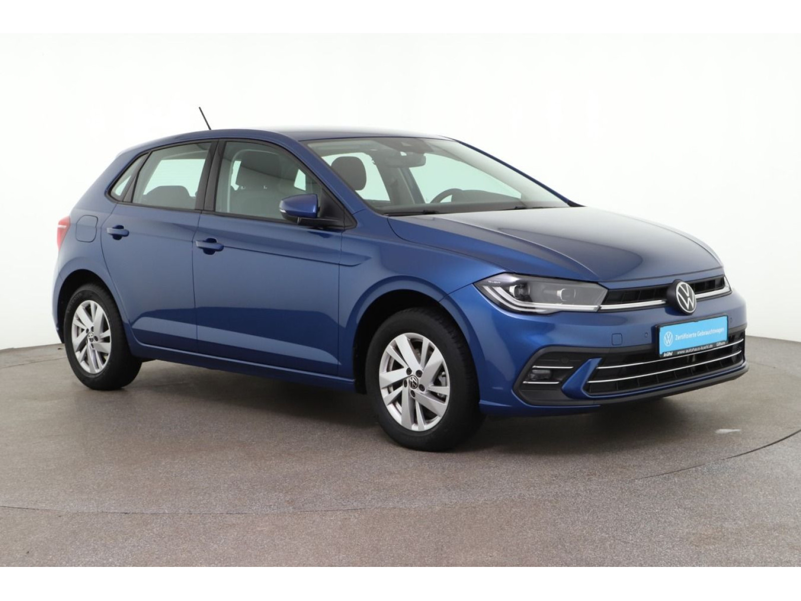 diagonal-frontansicht-aussen