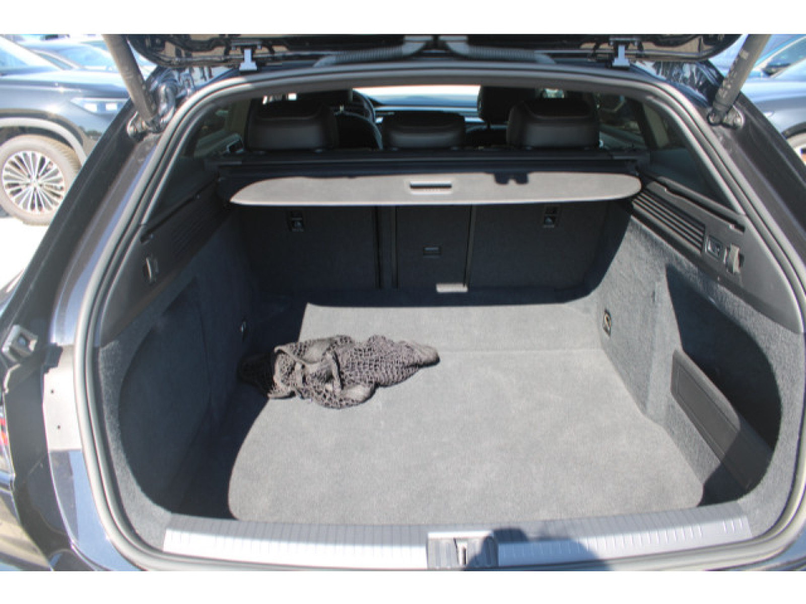Volkswagen - Arteon Shooting Brake_6