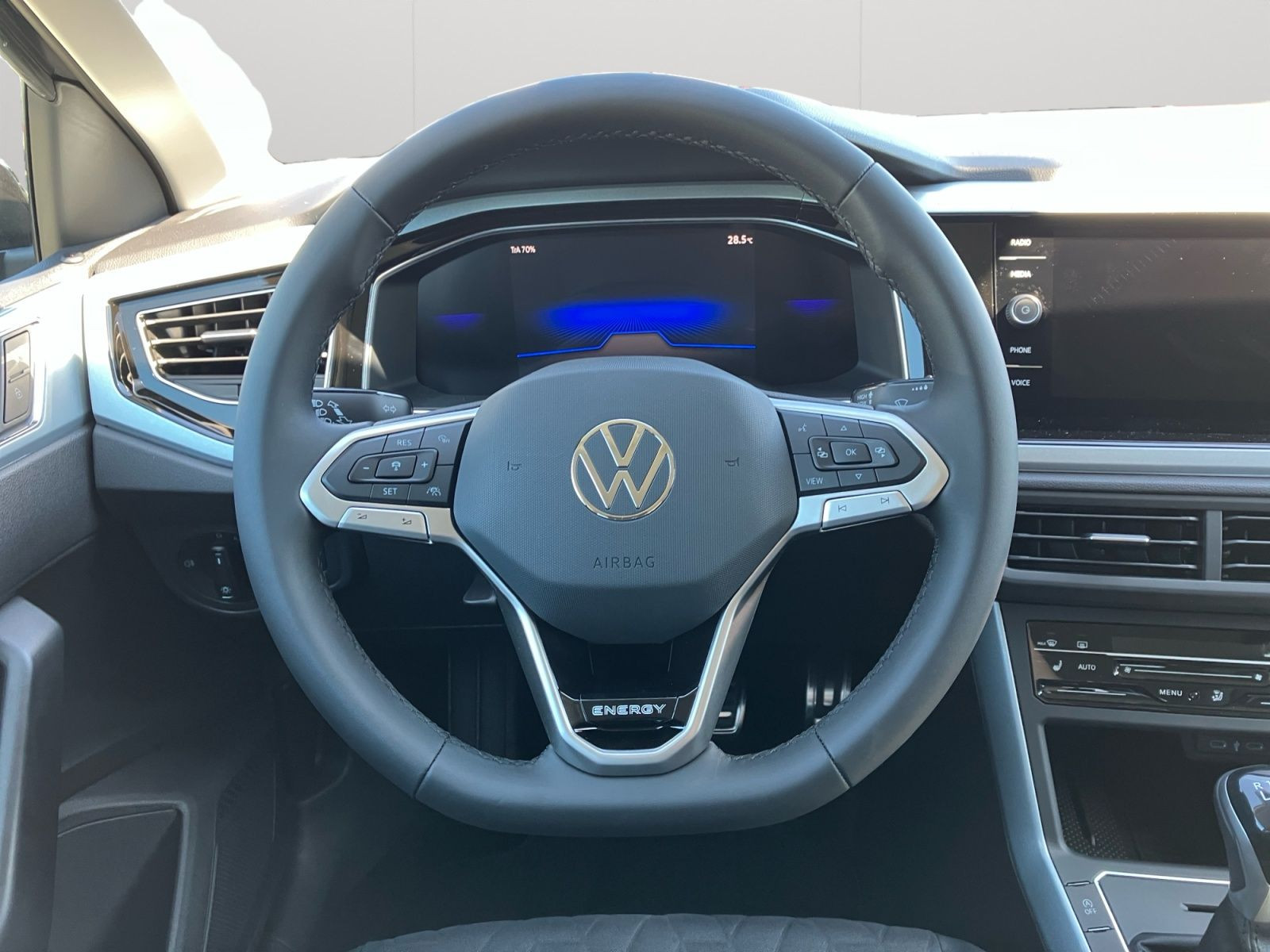 Volkswagen - Polo_13