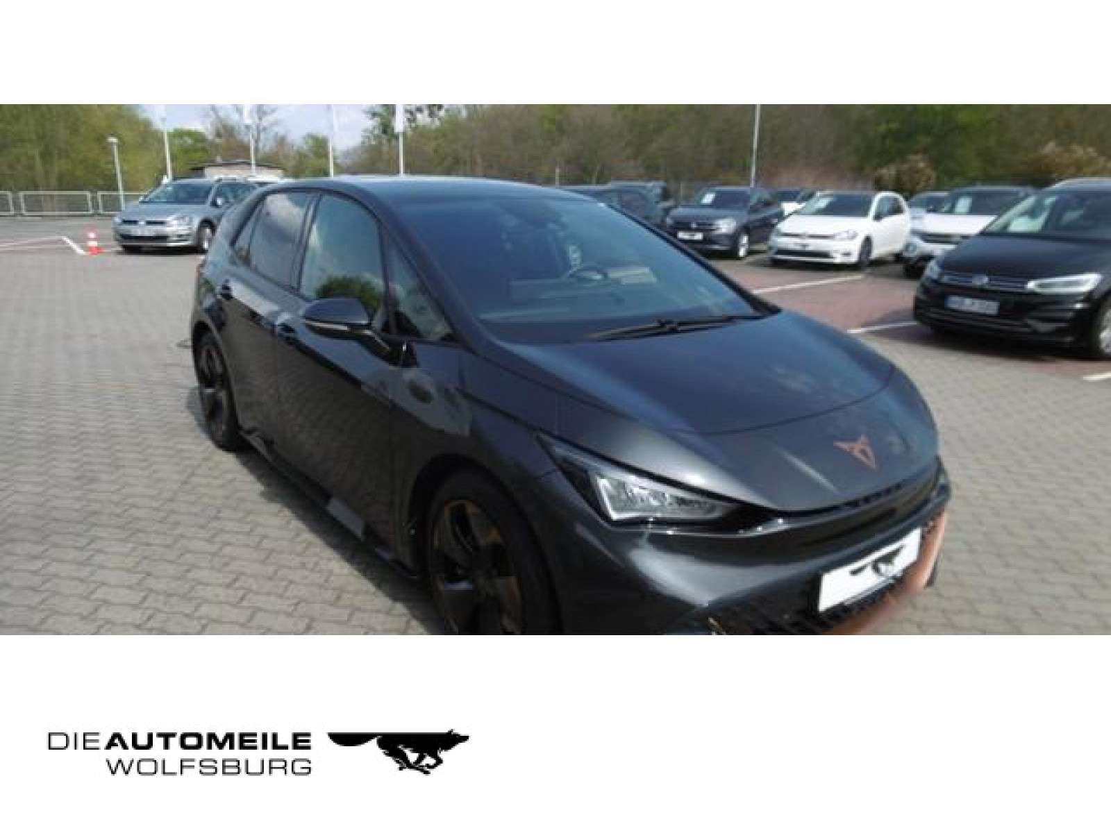 diagonal-frontansicht-aussen