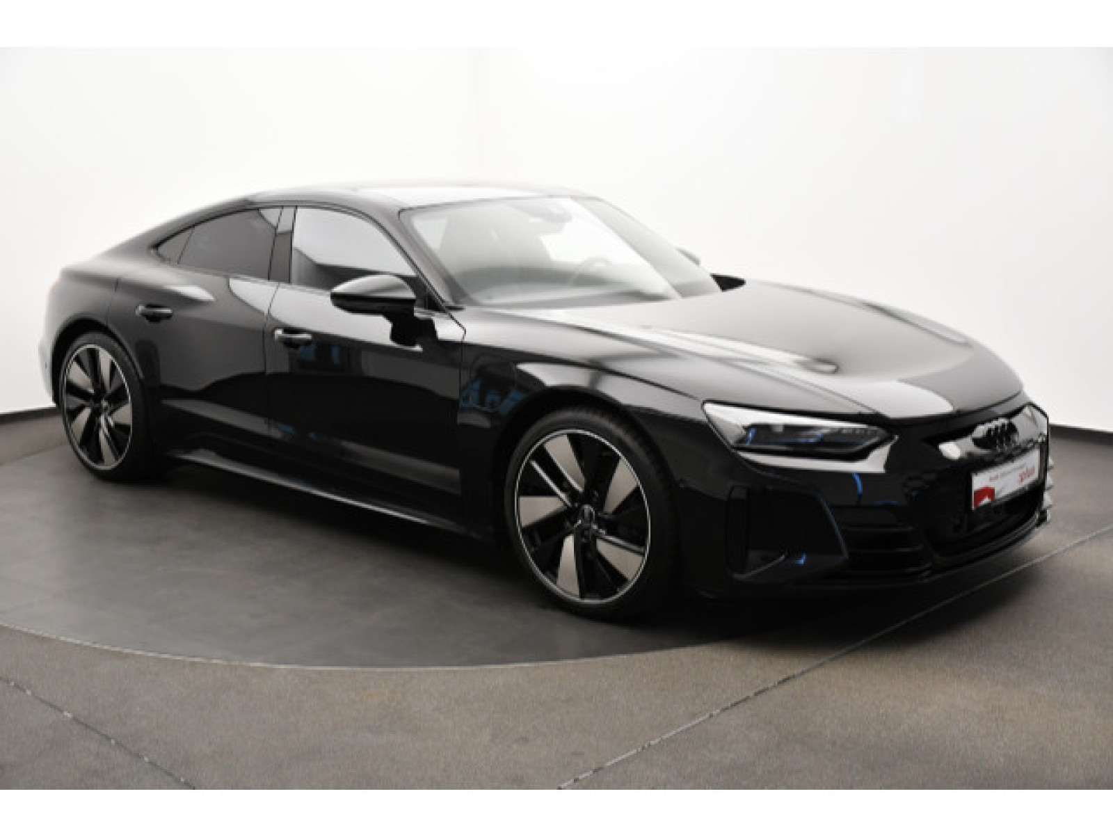 diagonal-frontansicht-aussen