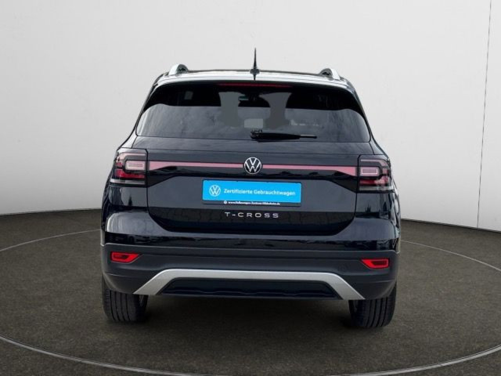 Volkswagen - T-Cross_4
