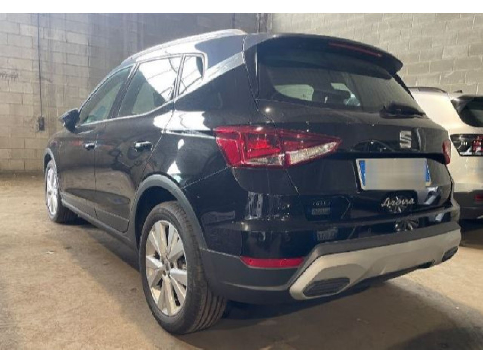 diagonalansicht-hinten-aussen