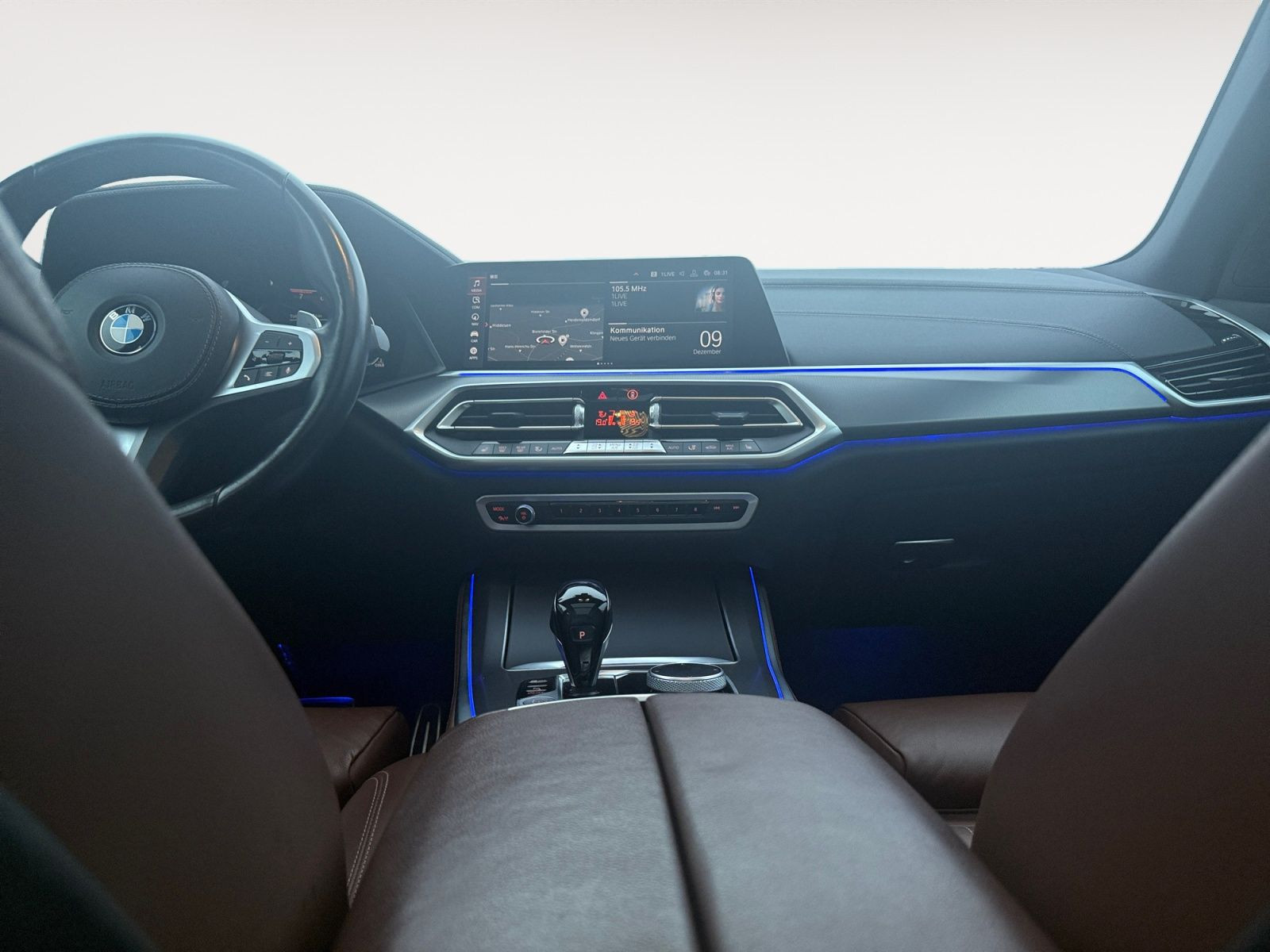 BMW - X5_12