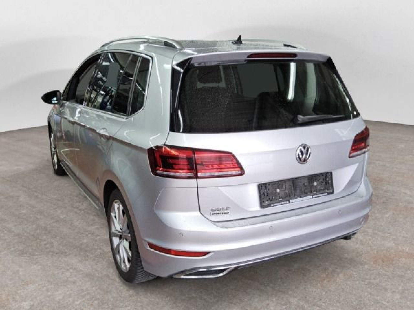 diagonalansicht-hinten-aussen