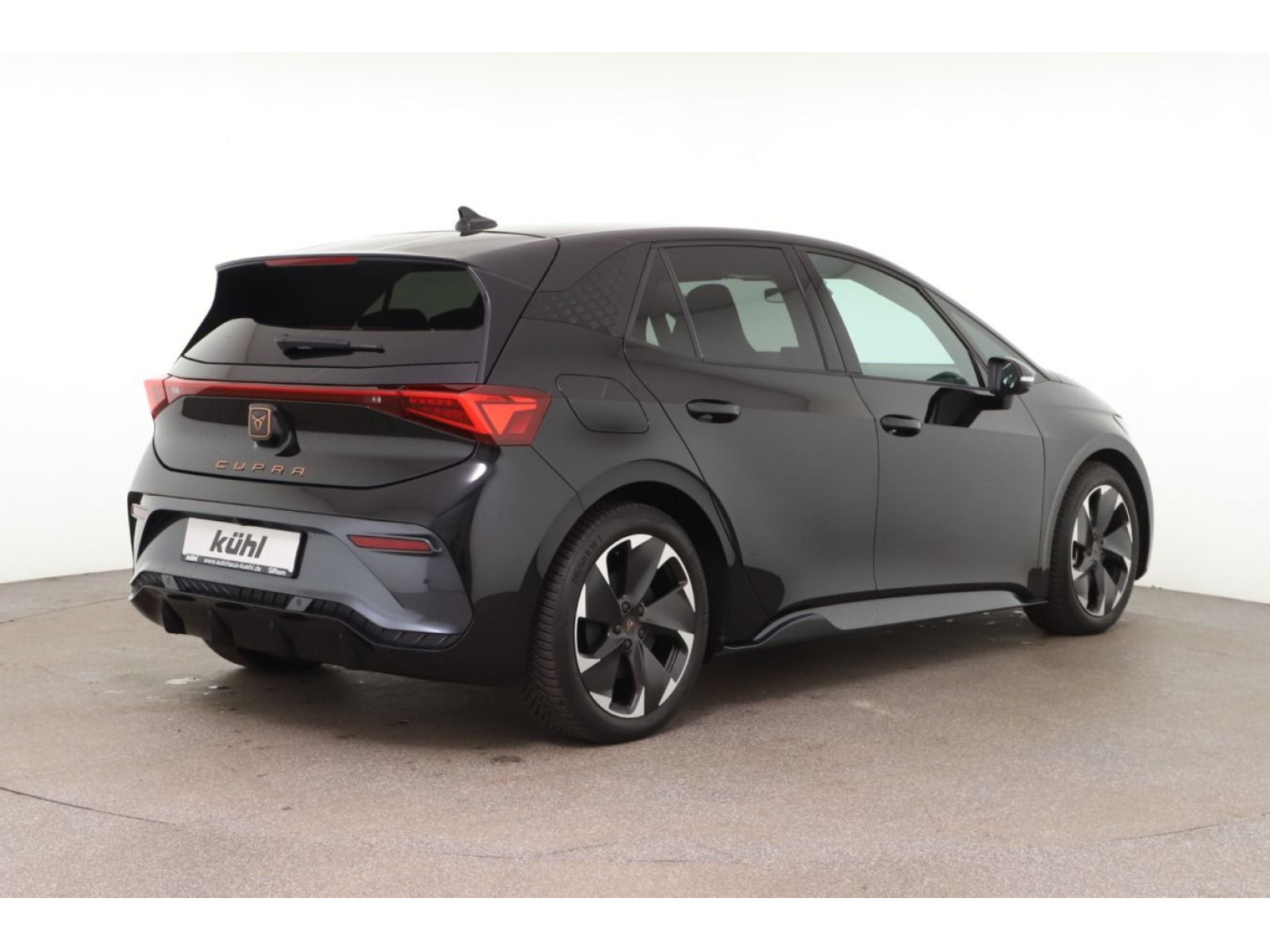 Cupra - Born_2