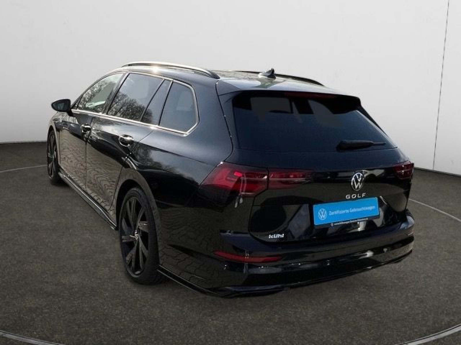 diagonalansicht-hinten-aussen