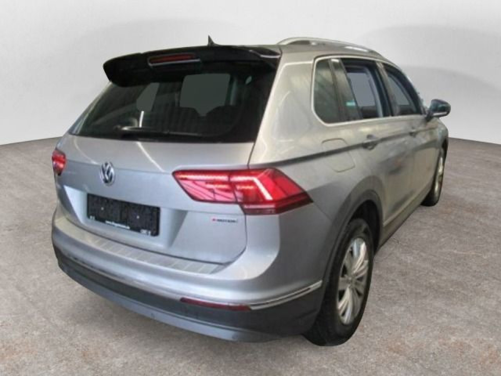 diagonalansicht-hinten-aussen