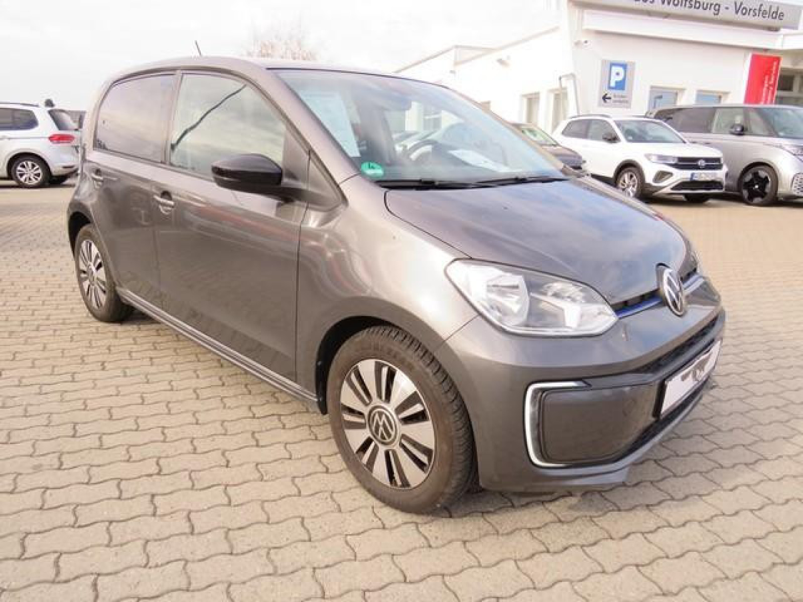 diagonal-frontansicht-aussen