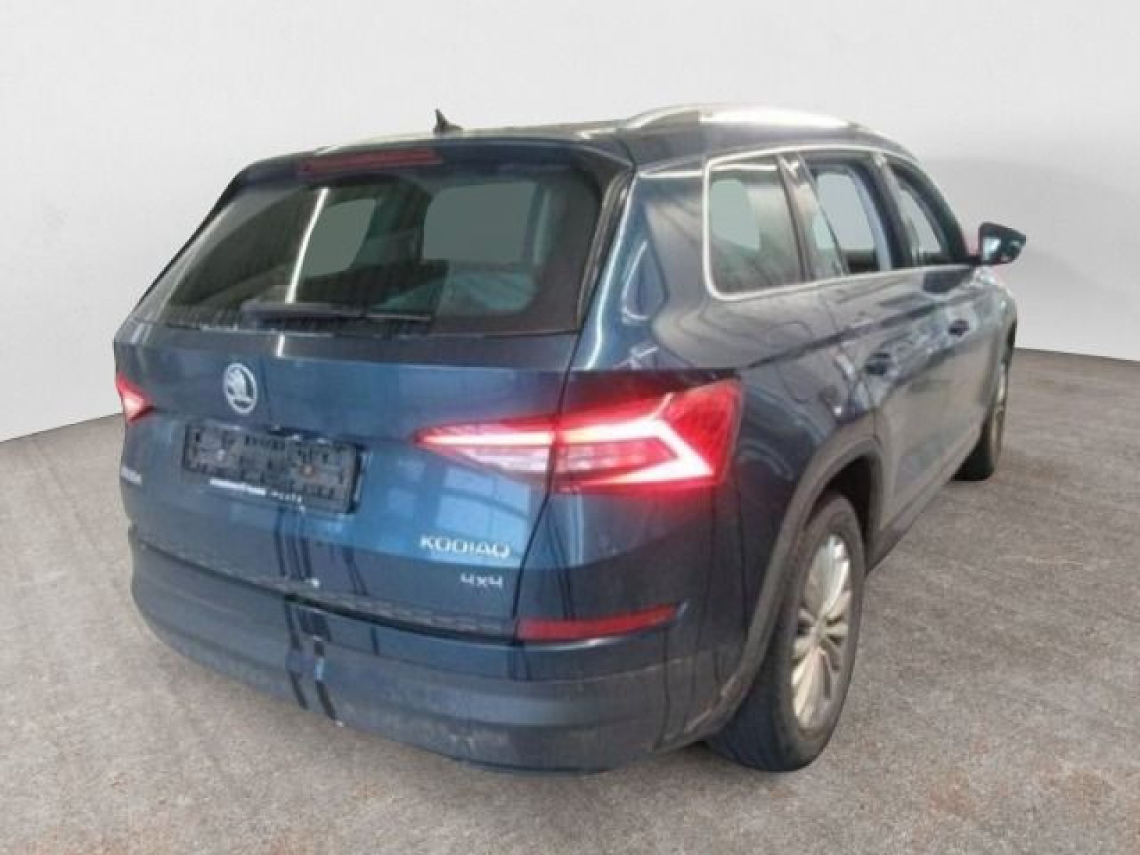 diagonalansicht-hinten-aussen