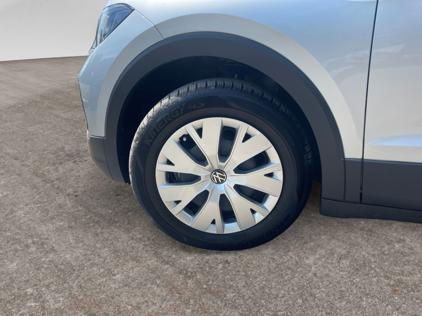 Volkswagen - T-Cross_17