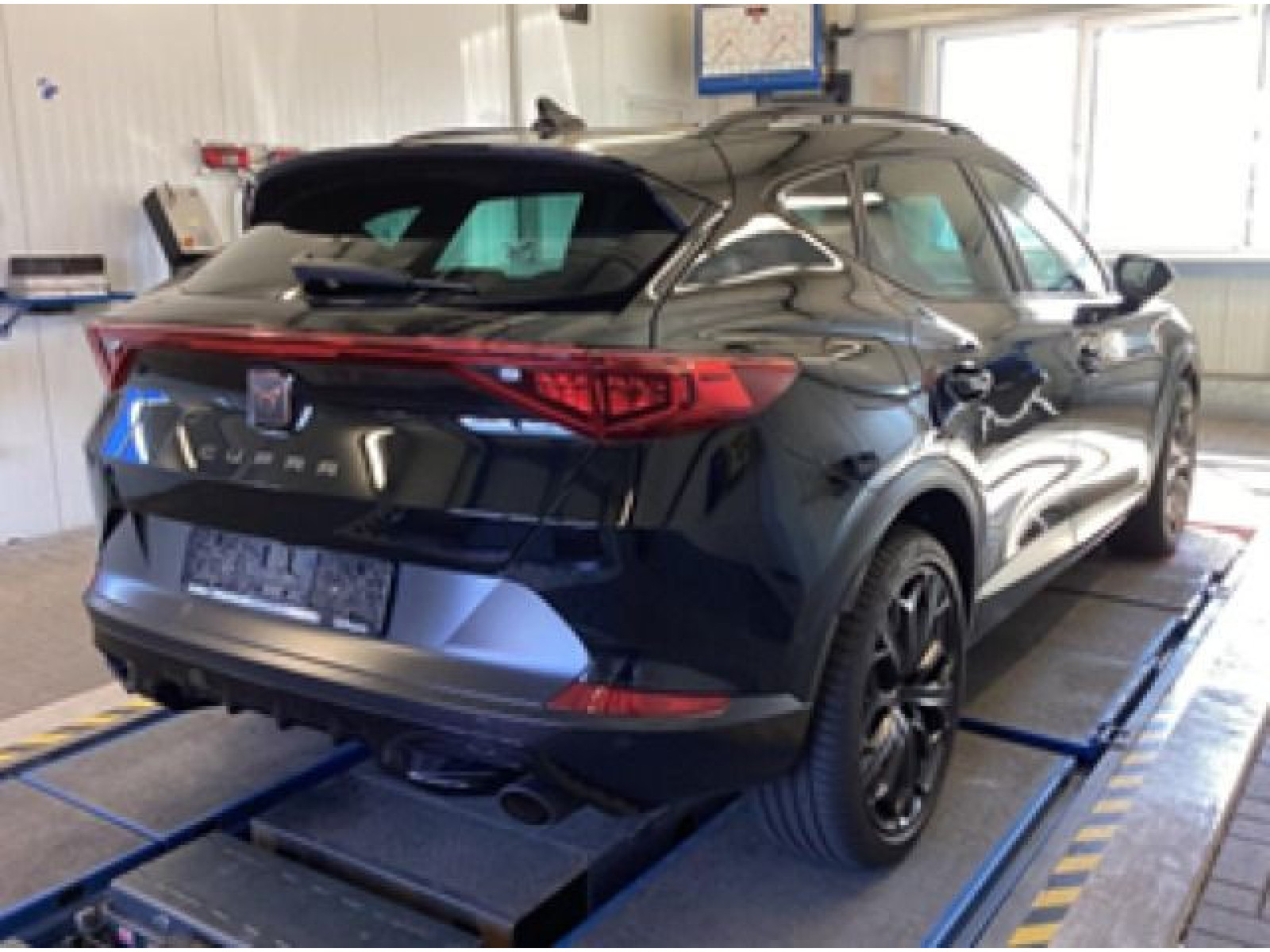 diagonalansicht-hinten-aussen