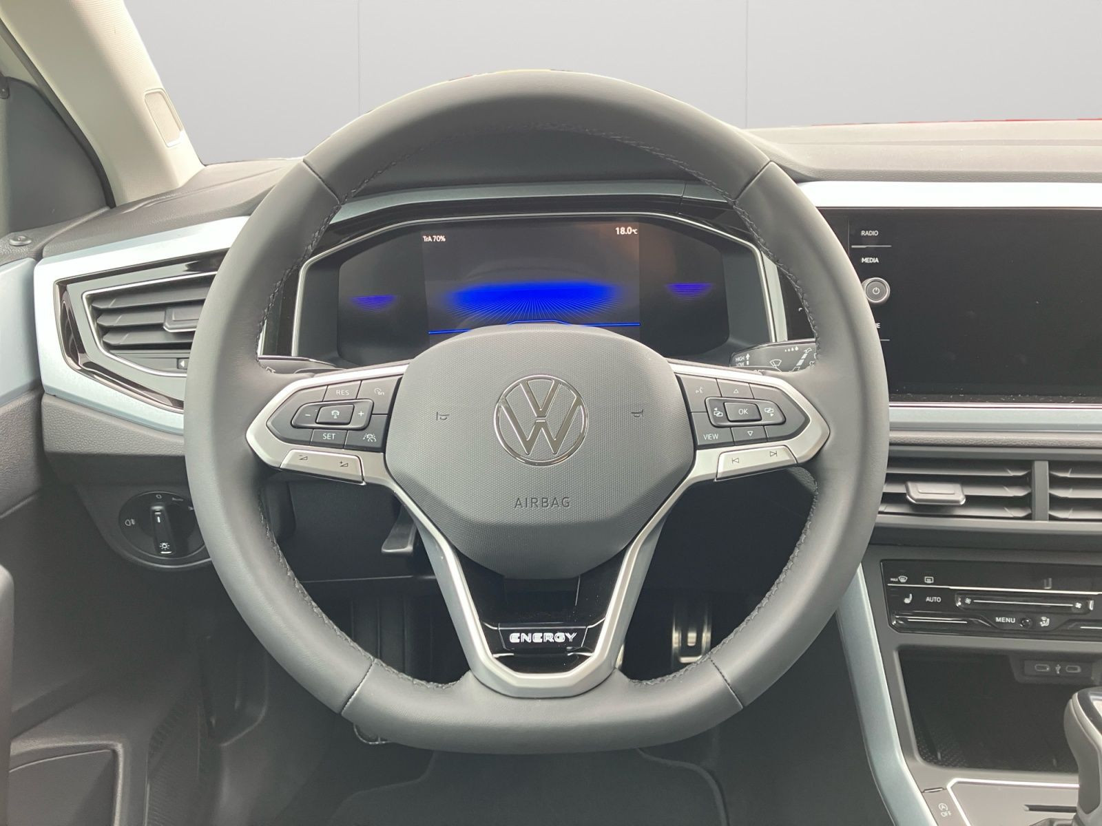 Volkswagen - Polo_13