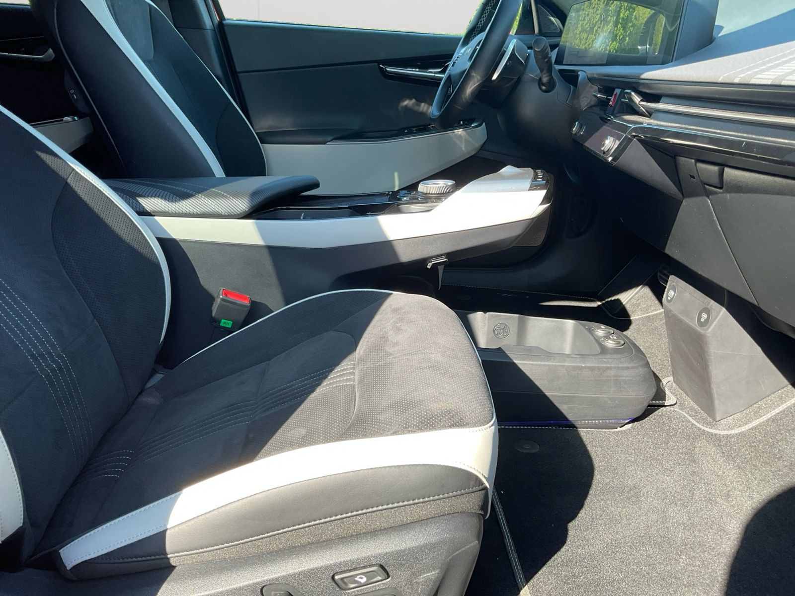 Kia - EV6_16