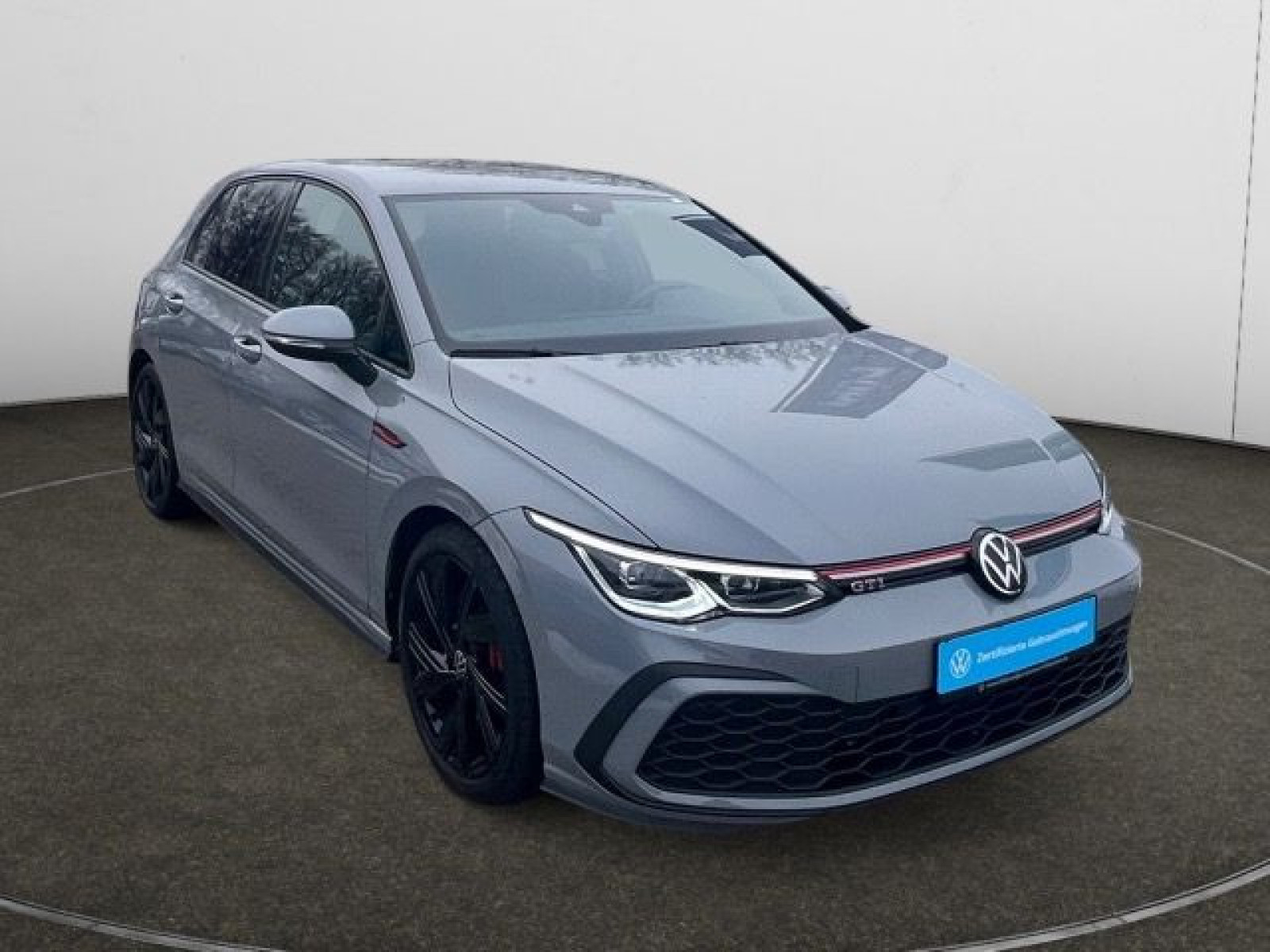 diagonal-frontansicht-aussen