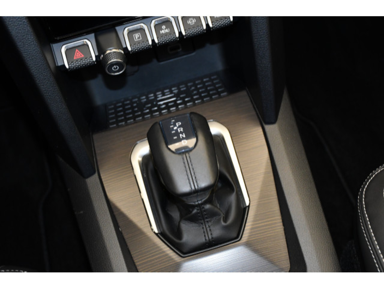 Volkswagen - Amarok_7