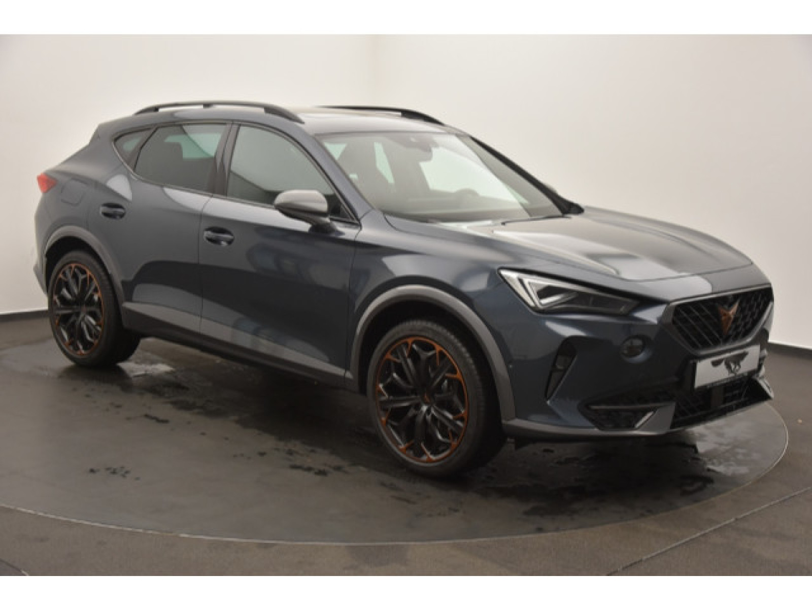 diagonal-frontansicht-aussen