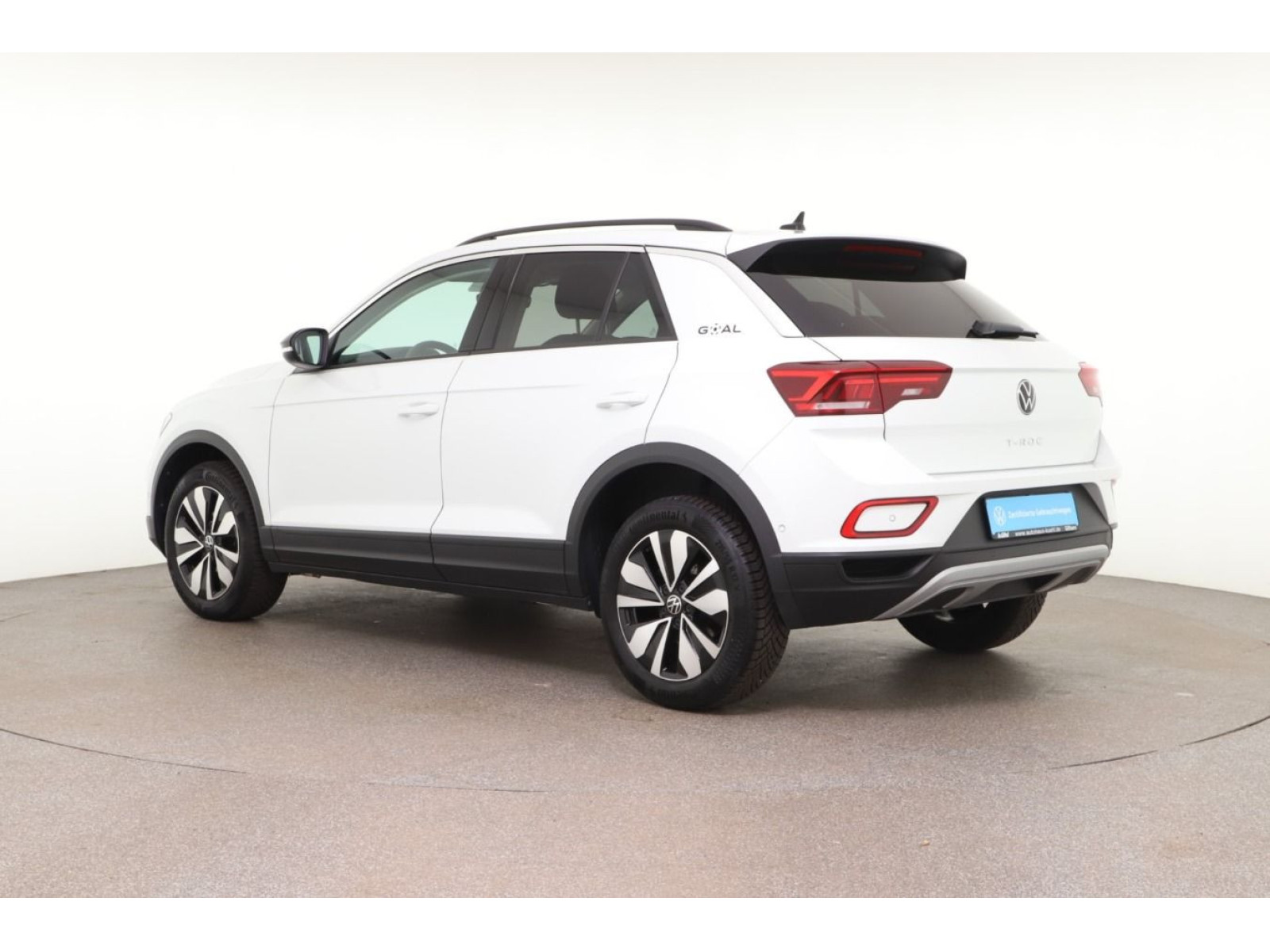 Volkswagen - T-Roc_4