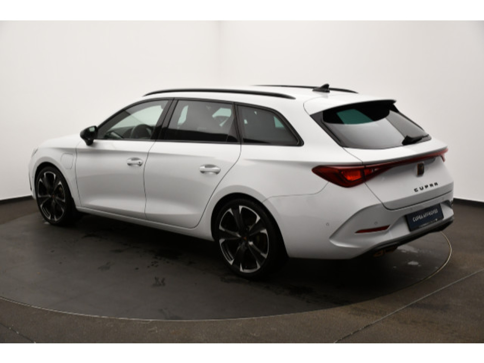 diagonalansicht-hinten-aussen