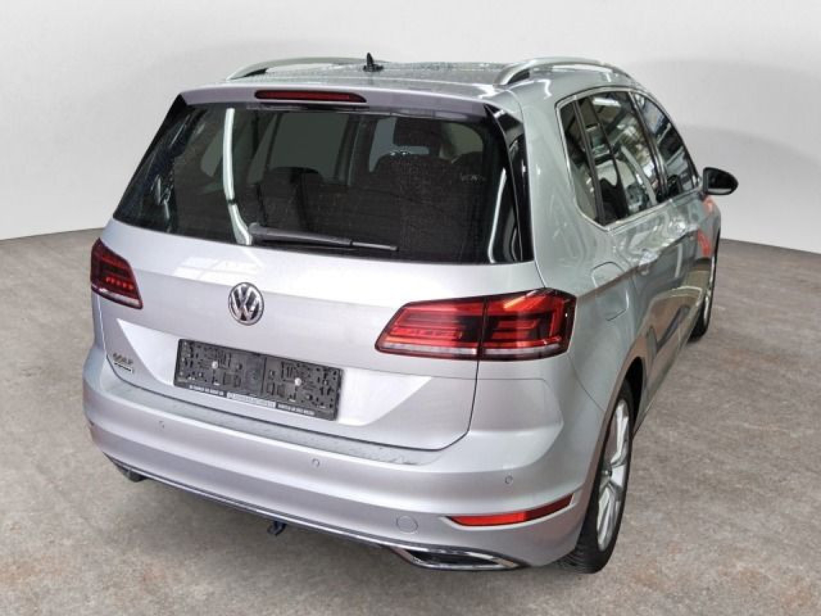 diagonalansicht-hinten-aussen