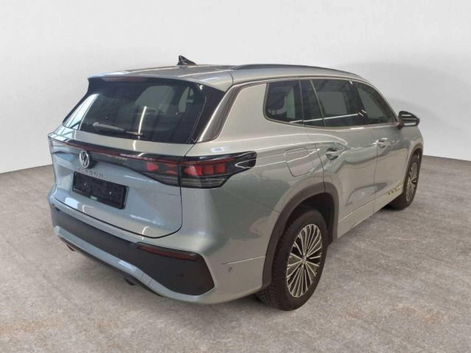 diagonalansicht-hinten-aussen