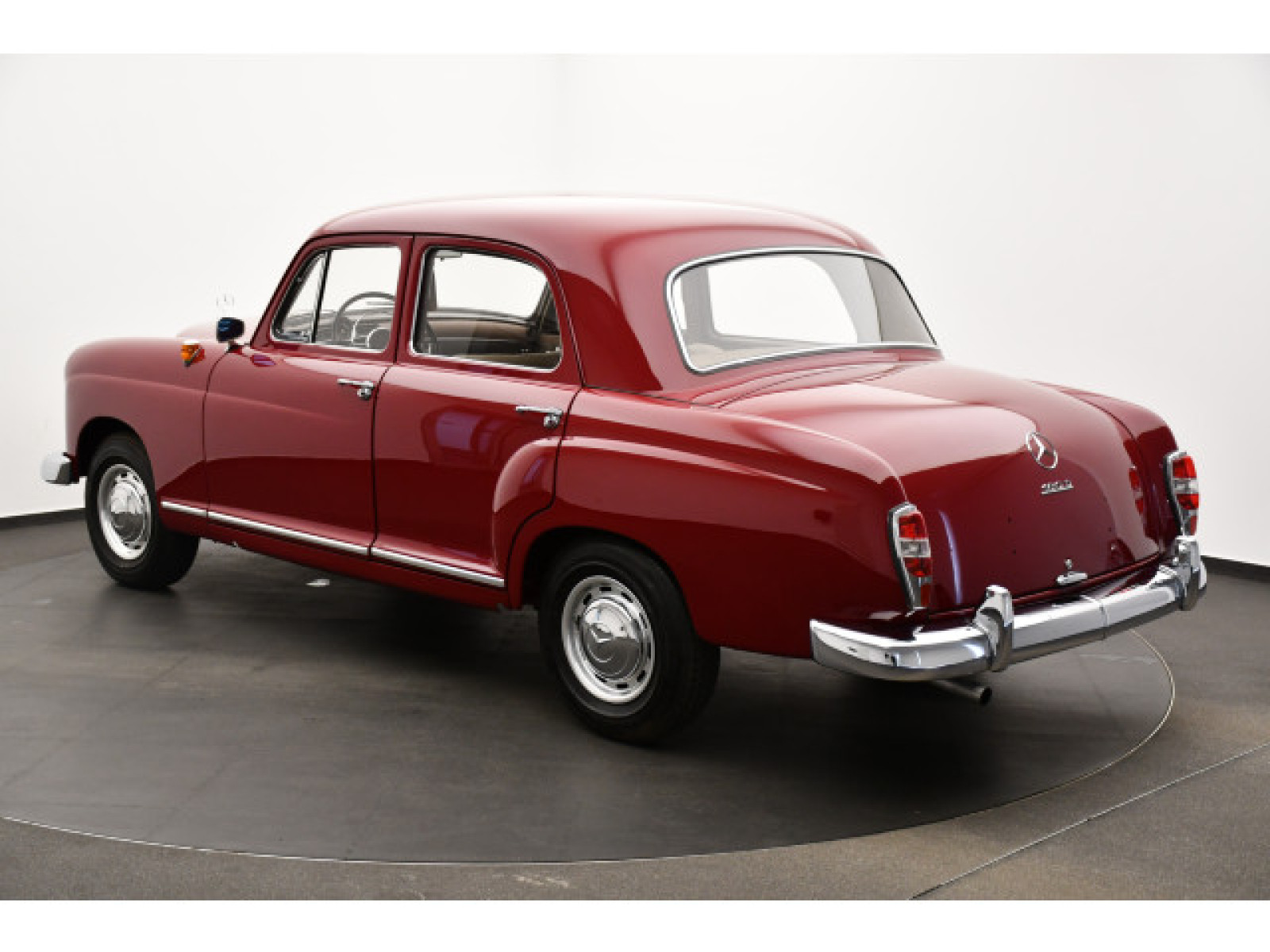 Mercedes-Benz - 190_22