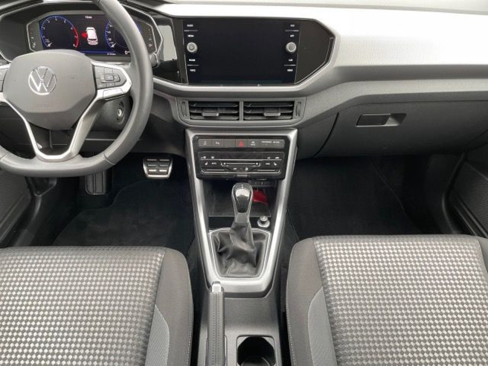 Volkswagen - T-Cross_11