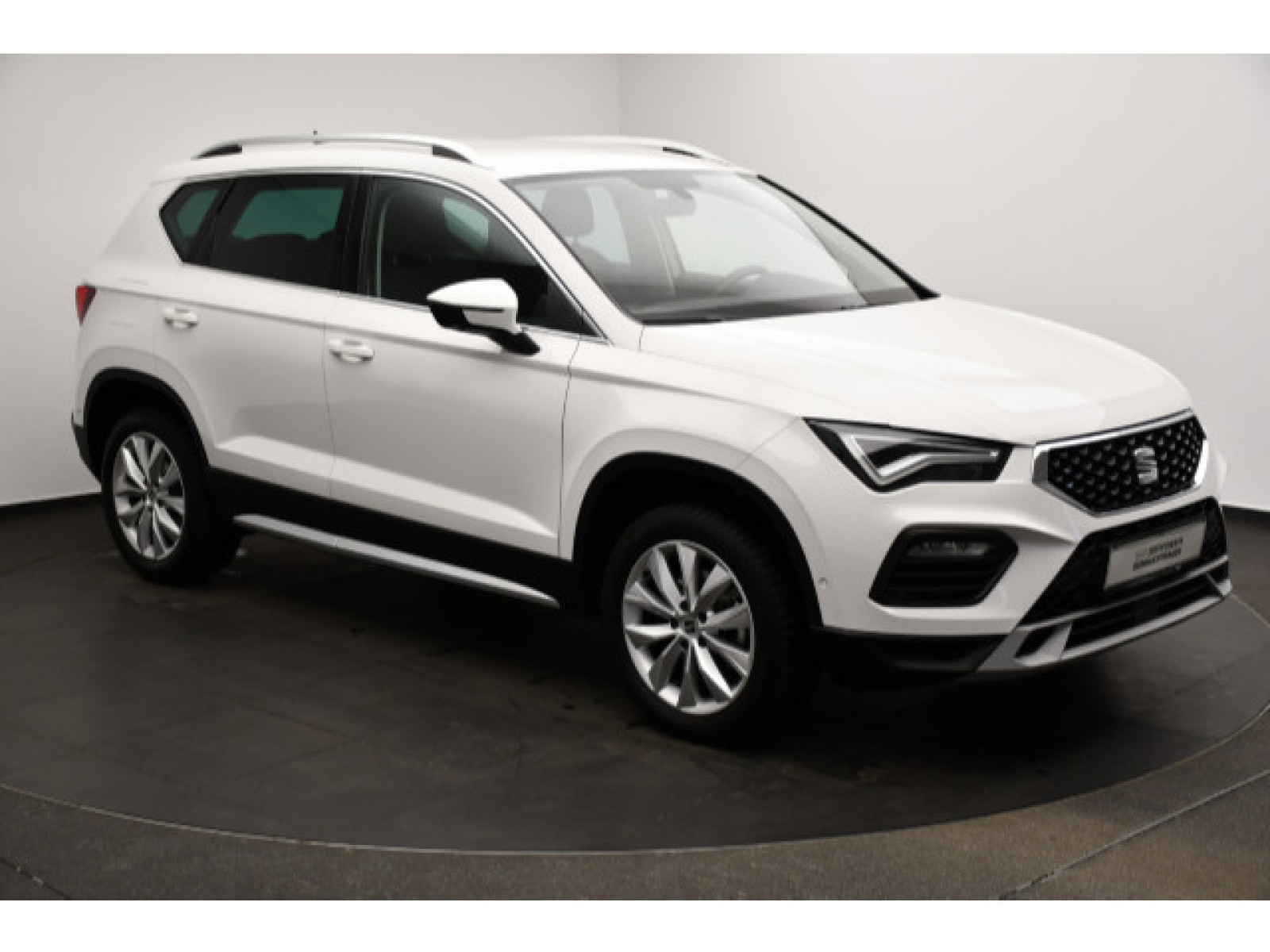 diagonal-frontansicht-aussen