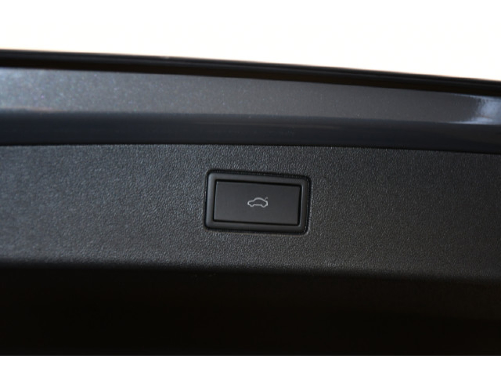 Volkswagen - Tiguan_11