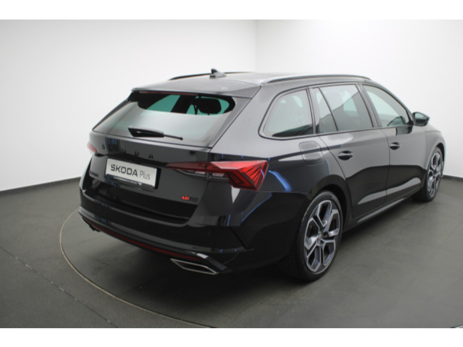 diagonalansicht-hinten-aussen