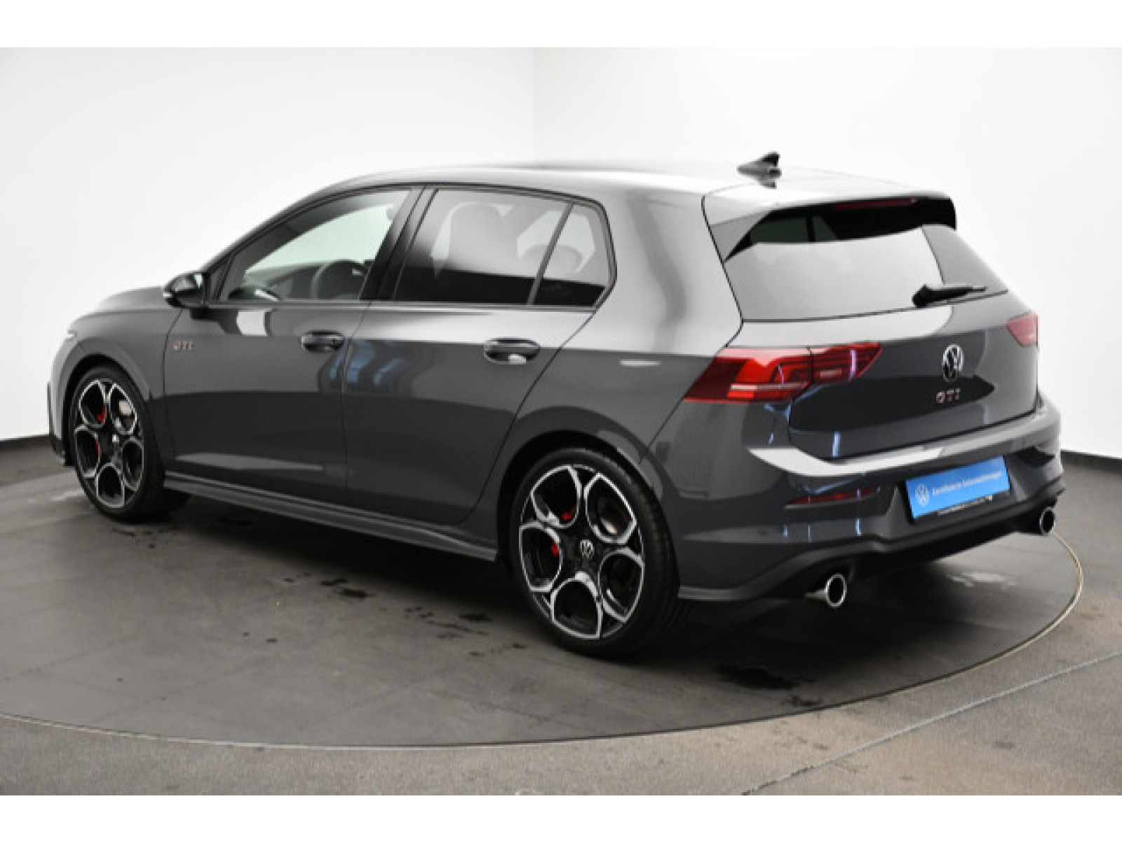 diagonalansicht-hinten-aussen