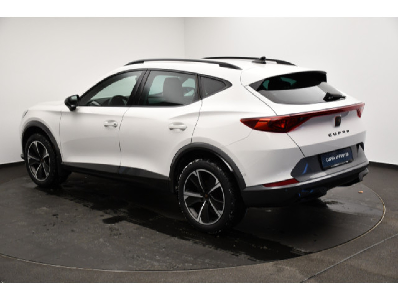 diagonalansicht-hinten-aussen