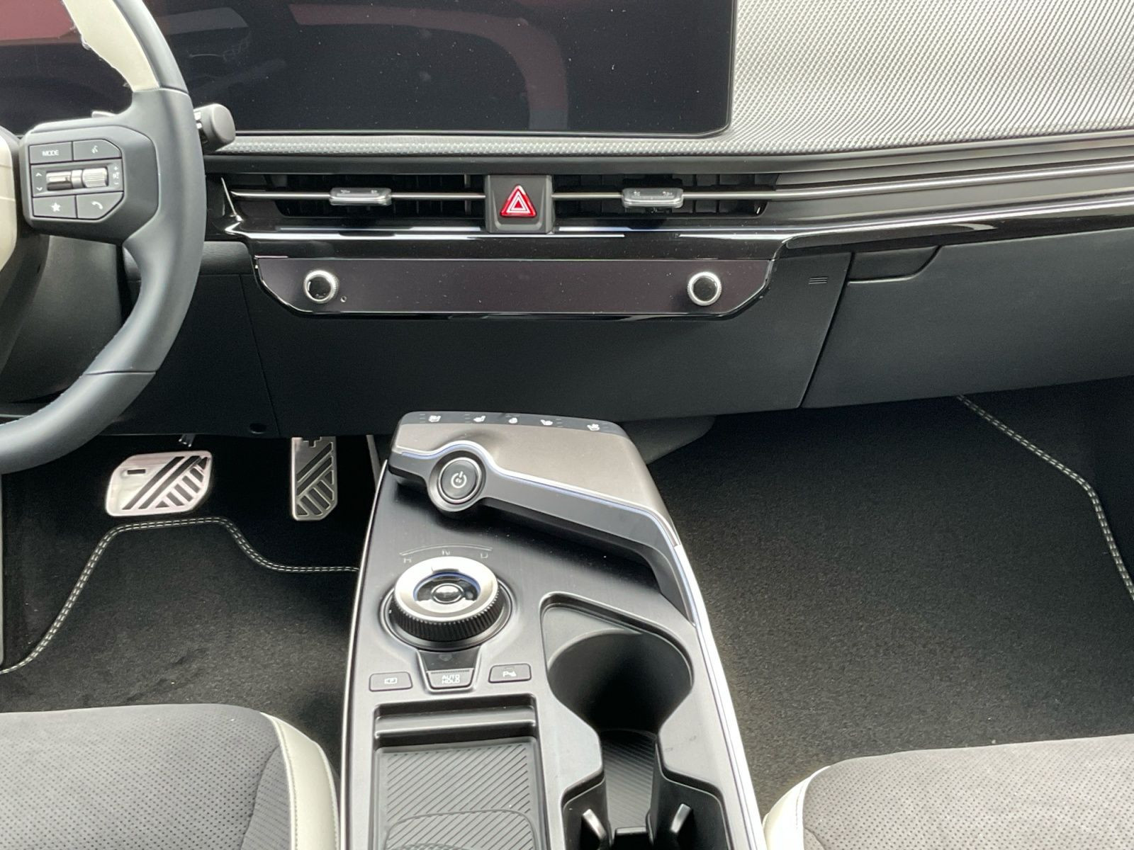 Kia - EV6_12