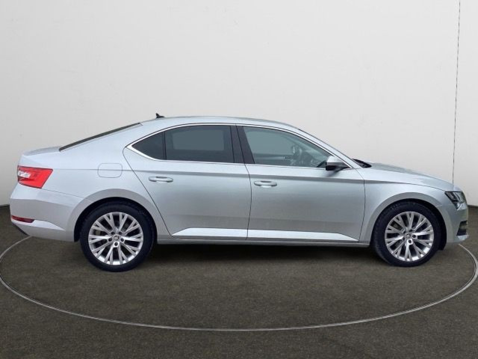 Škoda - Superb_6