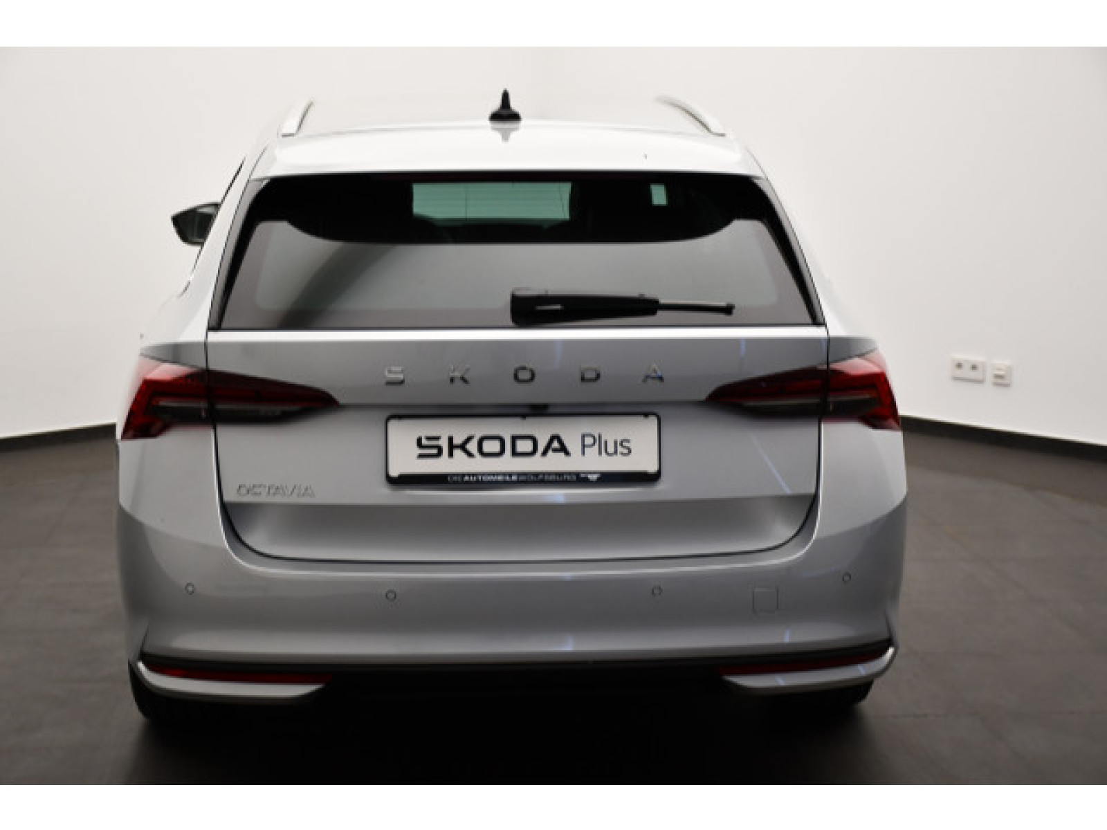 heckansicht-aussen heckansicht-aussen