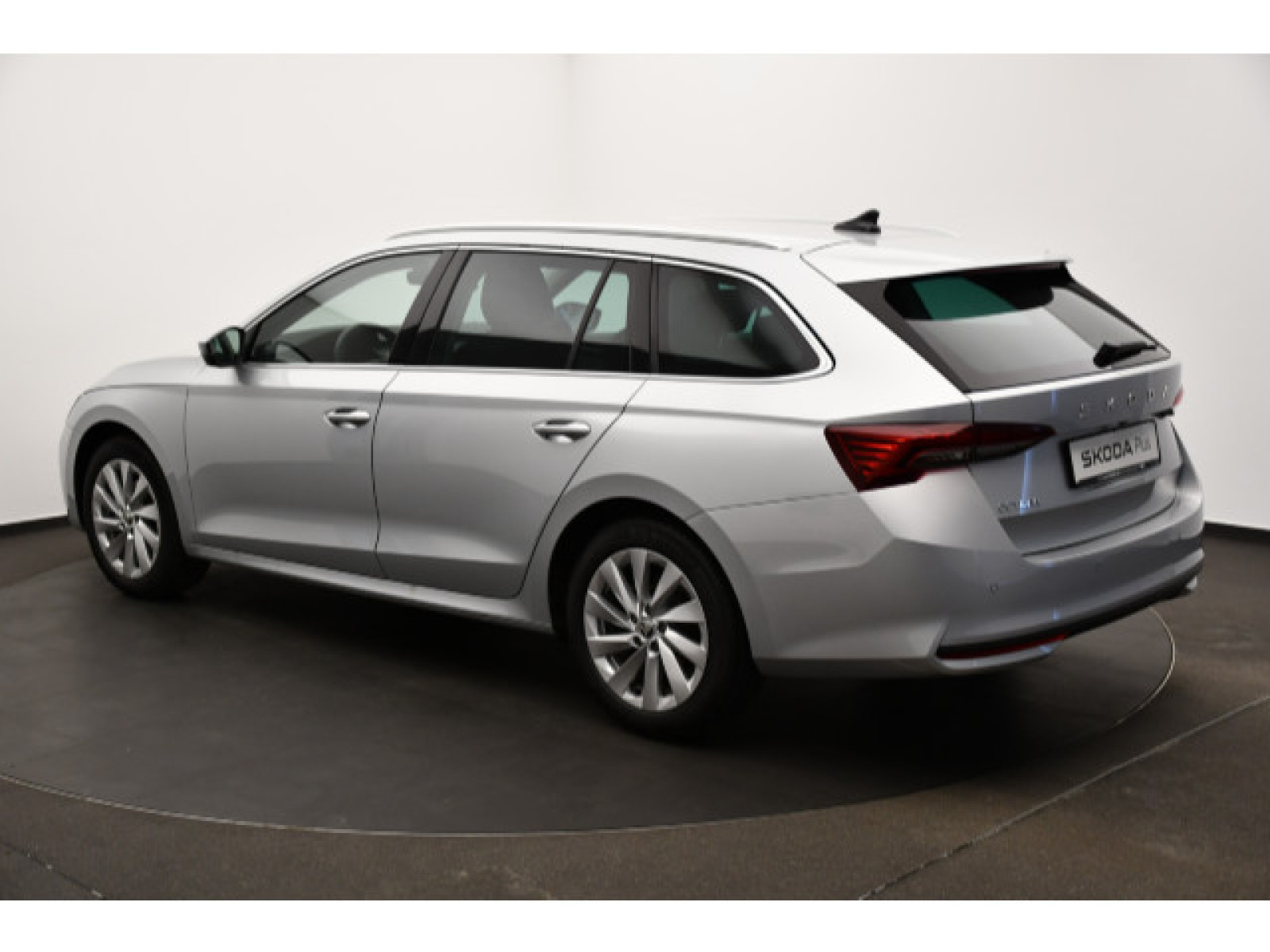 diagonalansicht-hinten-aussen diagonalansicht-hinten-aussen