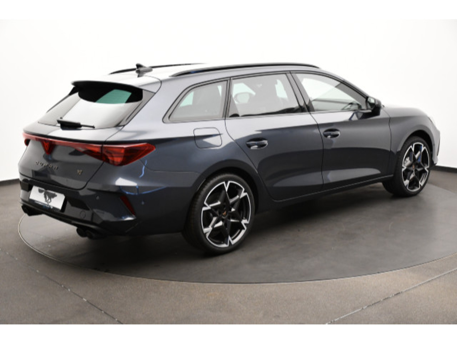 diagonalansicht-hinten-aussen