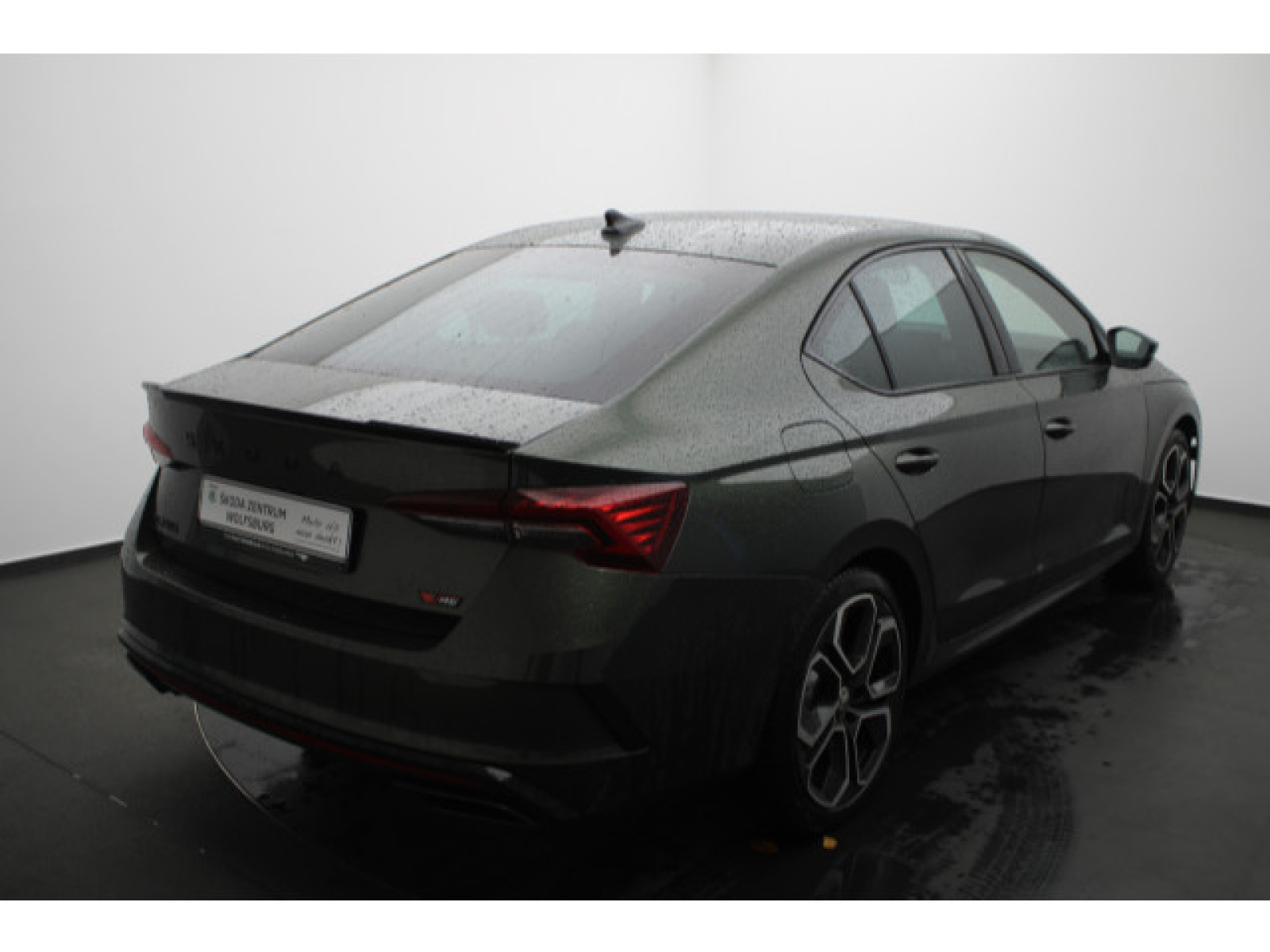 diagonalansicht-hinten-aussen diagonalansicht-hinten-aussen