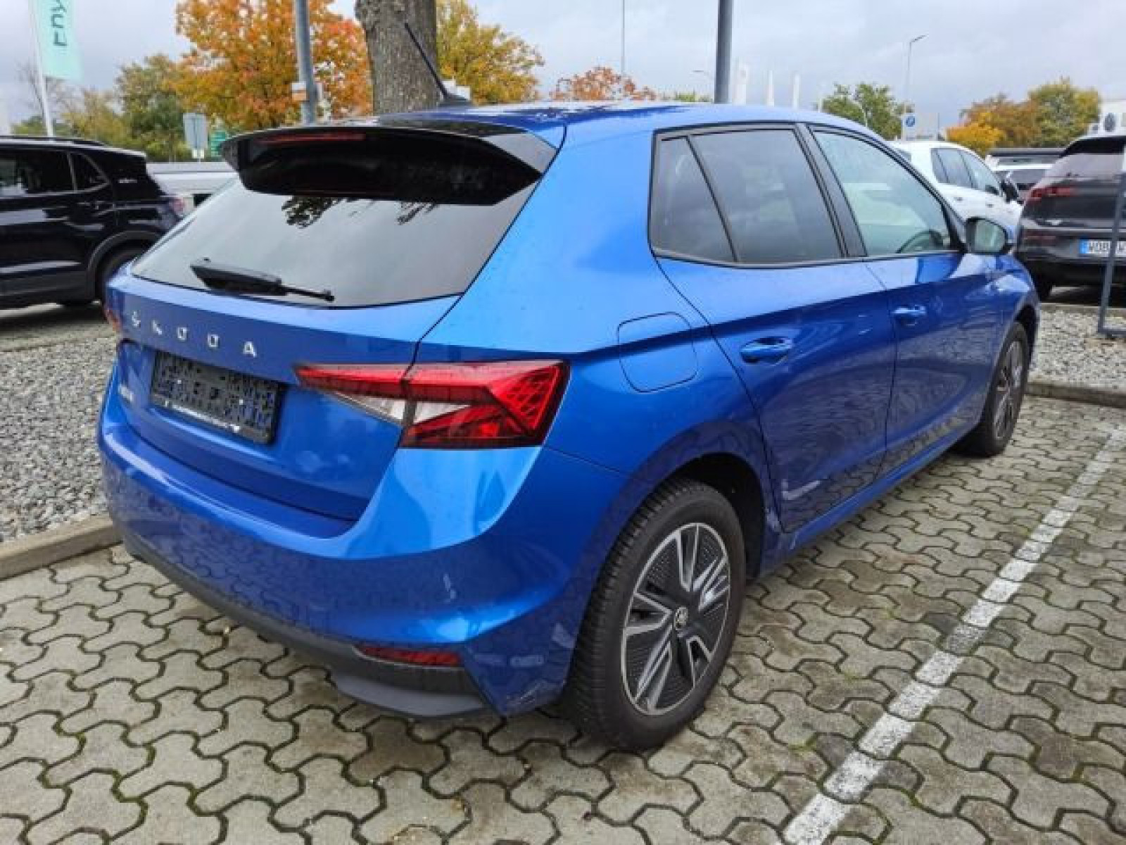 diagonalansicht-hinten-aussen