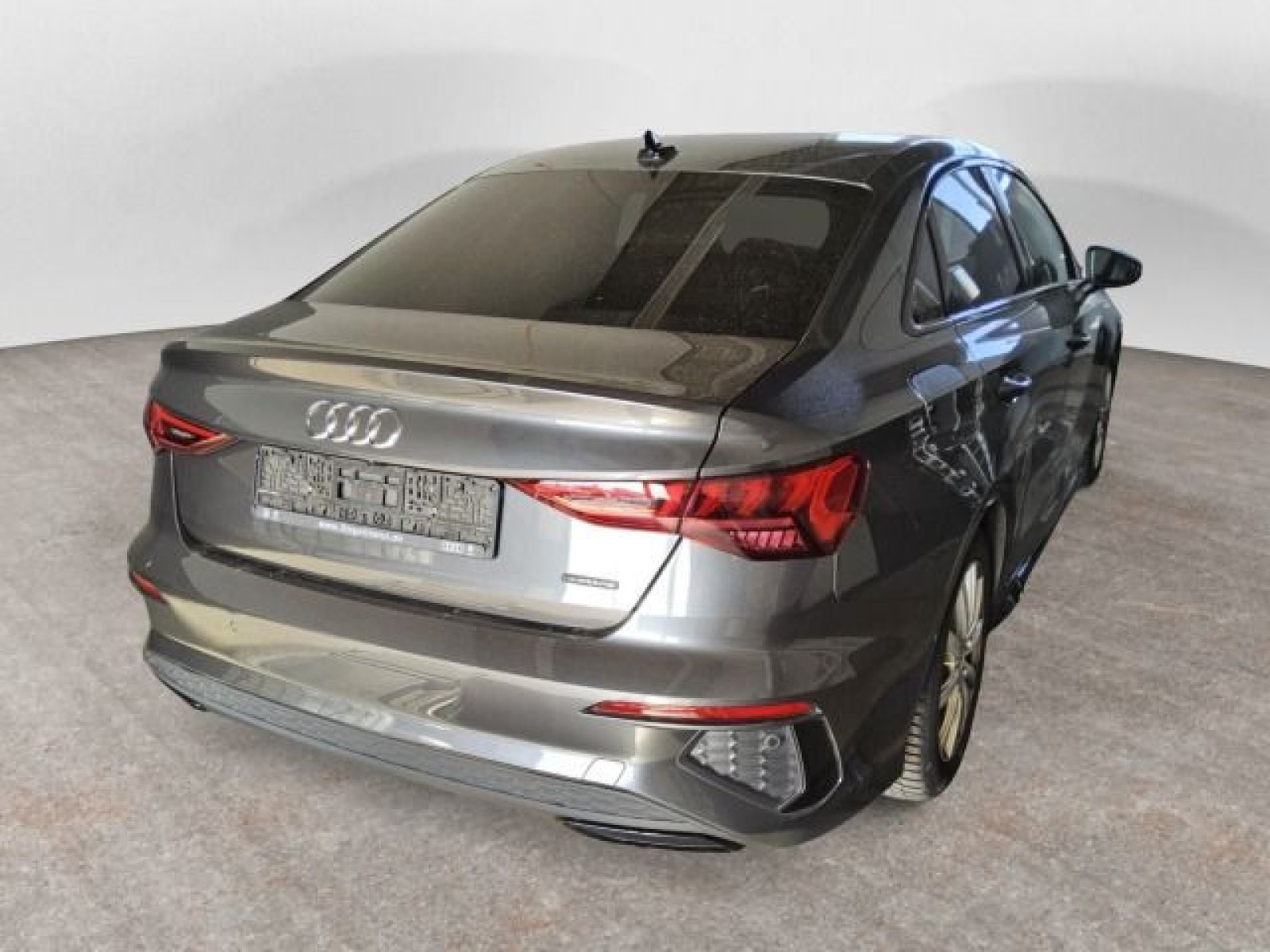 diagonalansicht-hinten-aussen