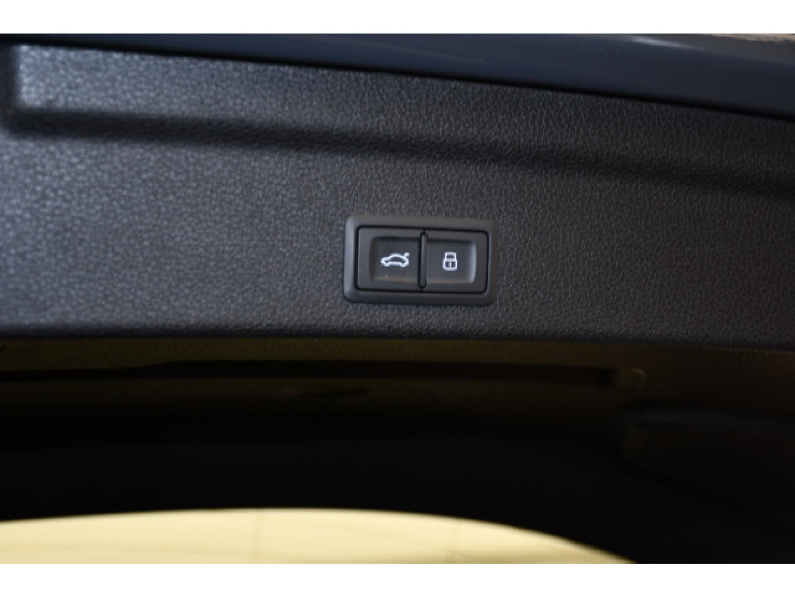 Audi - Q3 Sportback_11