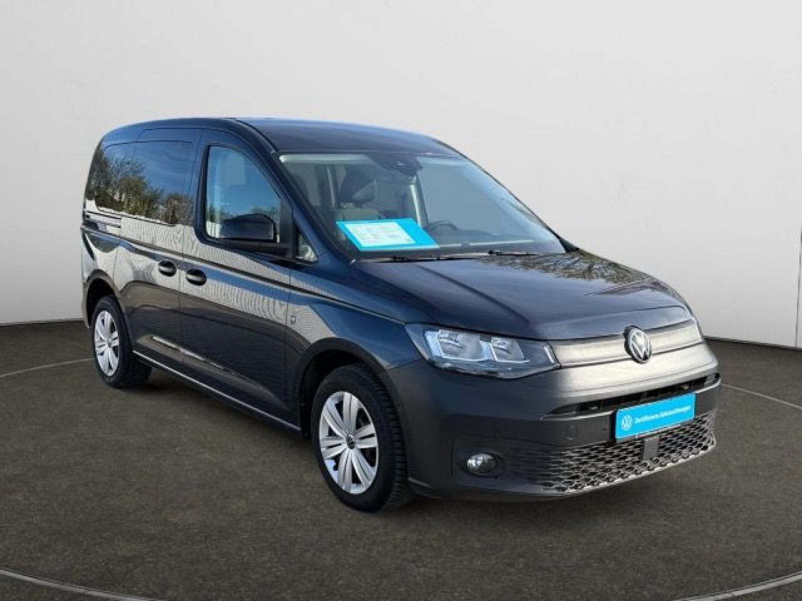 diagonal-frontansicht-aussen