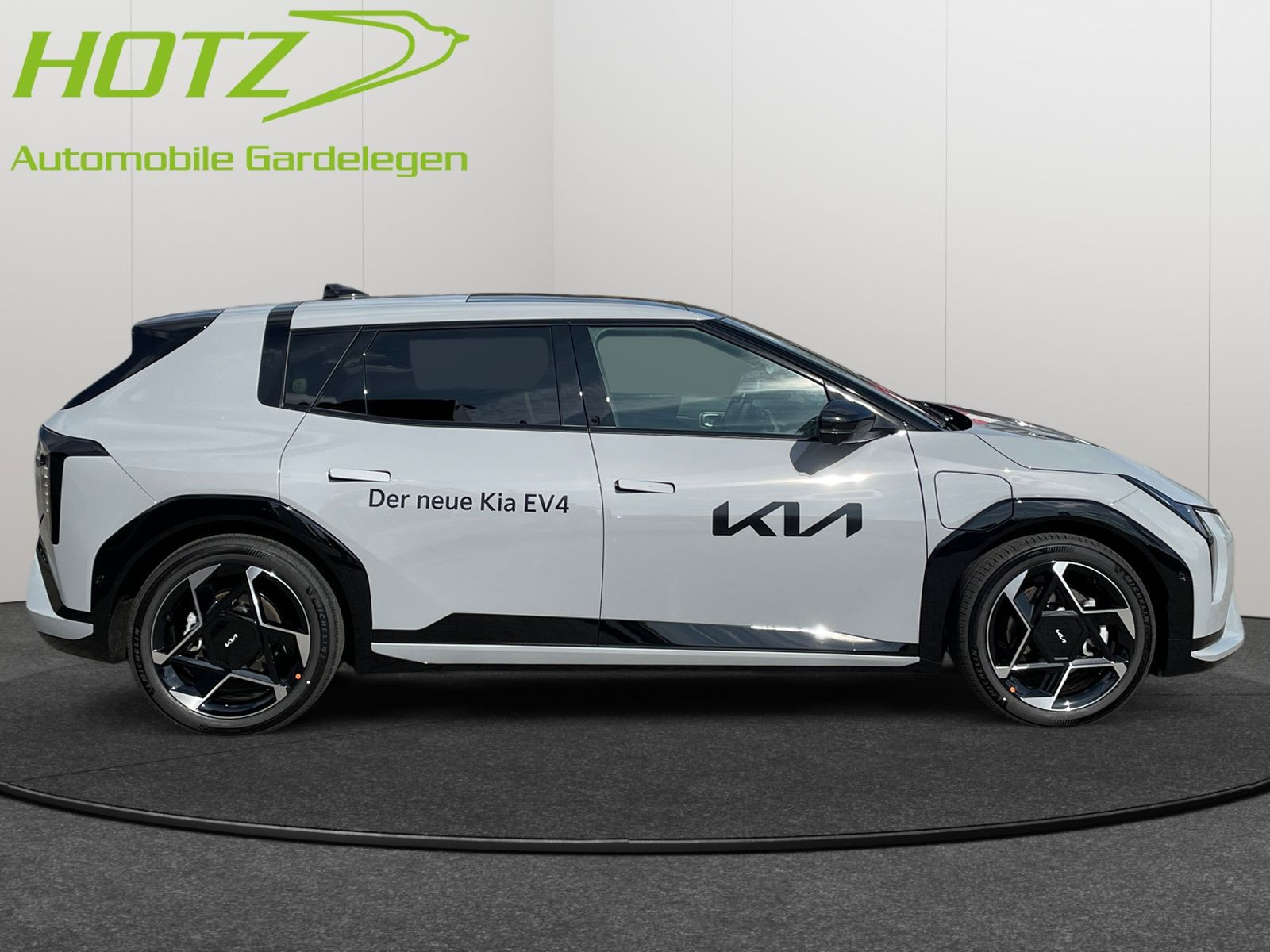 Kia - EV4_7