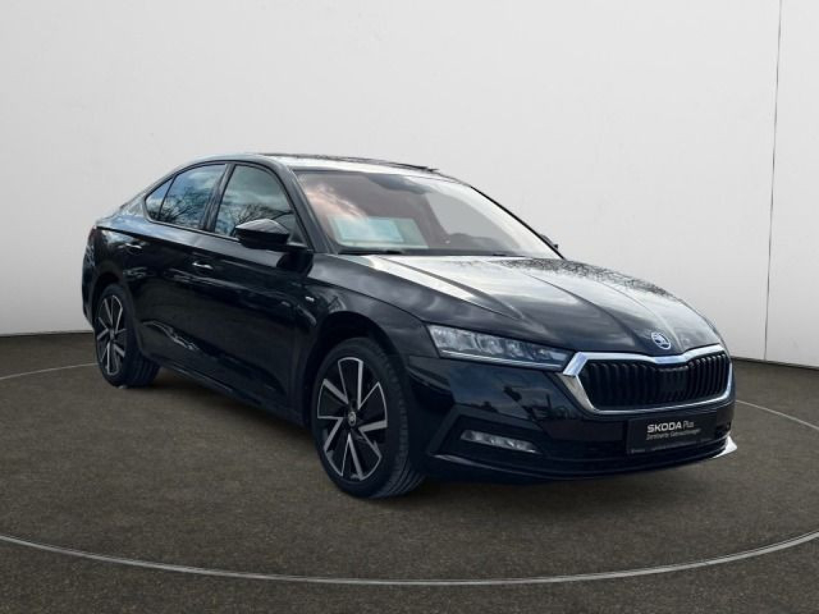 diagonal-frontansicht-aussen