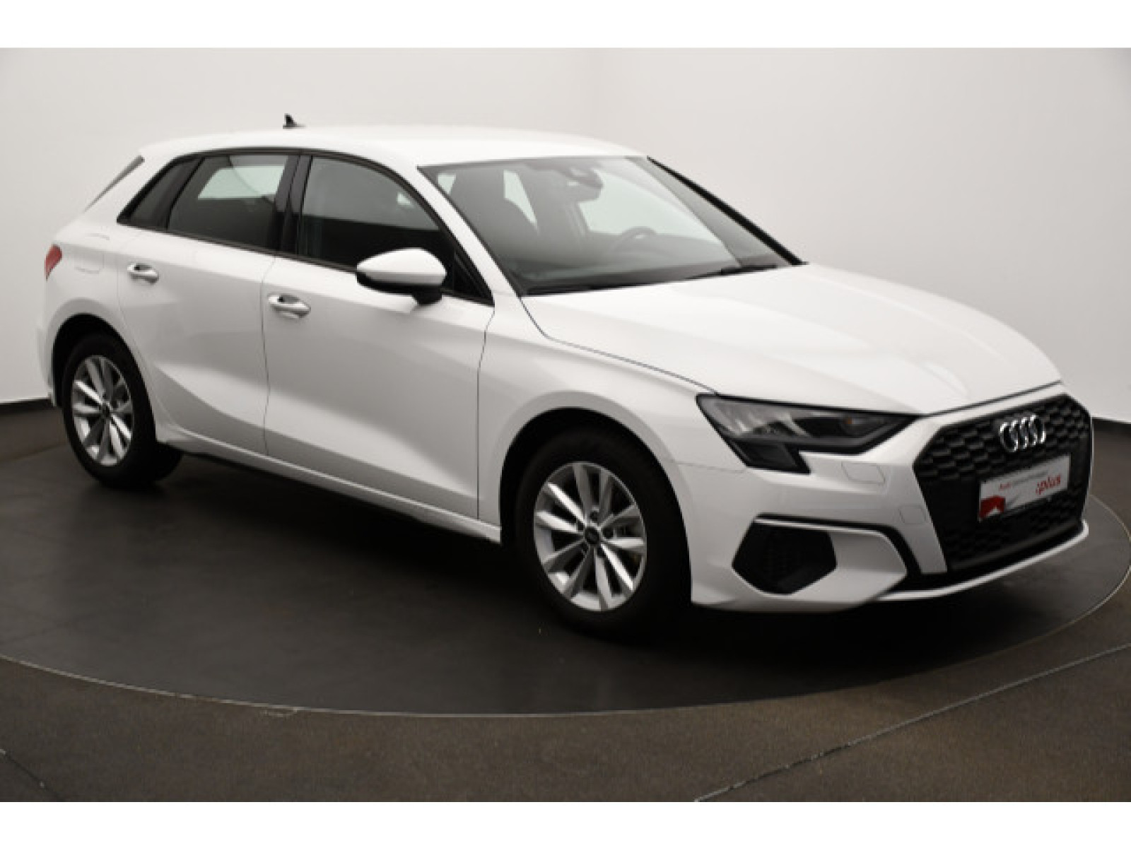 diagonal-frontansicht-aussen