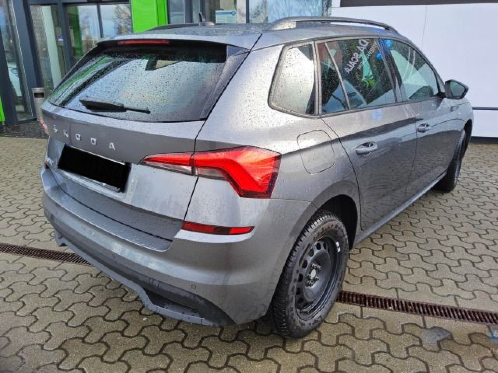 diagonalansicht-hinten-aussen